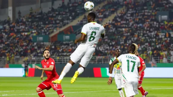 1-1686978 (1) نسور قرطاج تسقط في فخ التعادل أمام نسور مالي بأمم أفريقيا