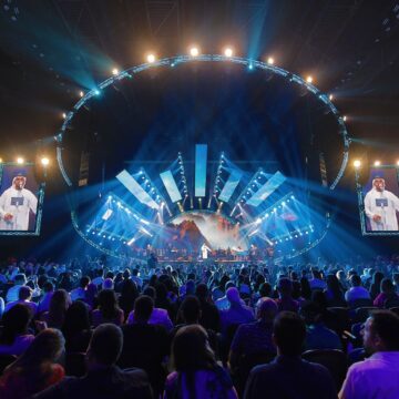 WhatsApp Image 2024-01-20 at 13.48.13 حسين الجسمي يعرض 22 أغنية من حفلة مفاجآت صيف دبي في “اليوتيوب”