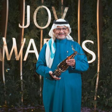 WhatsApp Image 2024-01-22 at 16.23.36 زكي حسنين يفوز بجائزة صنّاع الترفيه في حفل “جوي أوورد”