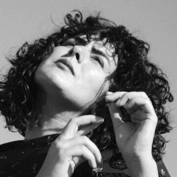 WhatsApp Image 2024-01-24 at 00.09.49 دينا الوديدي: استغرقت 3 سنوات في تحضير ألبوم “بينا”.. وأغنية “بندهلك” تعبر عني