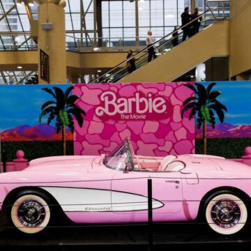 أفلام بلوك باستر “باربي” و”أوبنهايمر” مرة أخرى يوم السبت