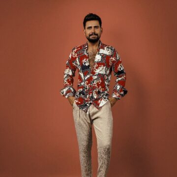 قصي حاتم يفاجئ الجمهور بجديده من اللون الريفي العراقي بأغنية “چنك ورد”