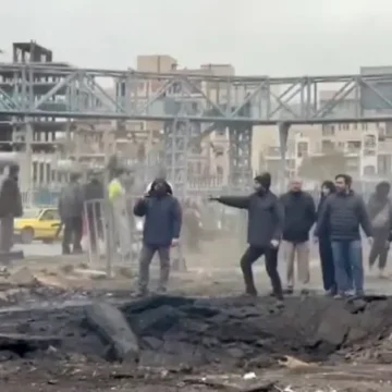 13 يوماً من الحرب.. إسرائيل تضرب أصفهان وصفارات تدوي بتل أبيب